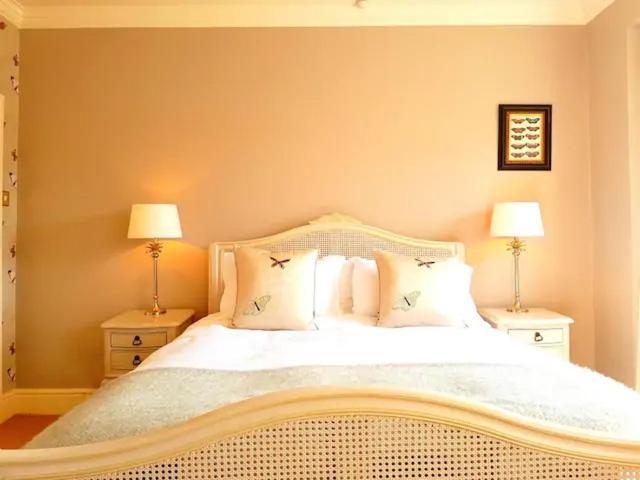 No 6 The Square Tearooms & Accommodation 巴克斯顿 外观 照片